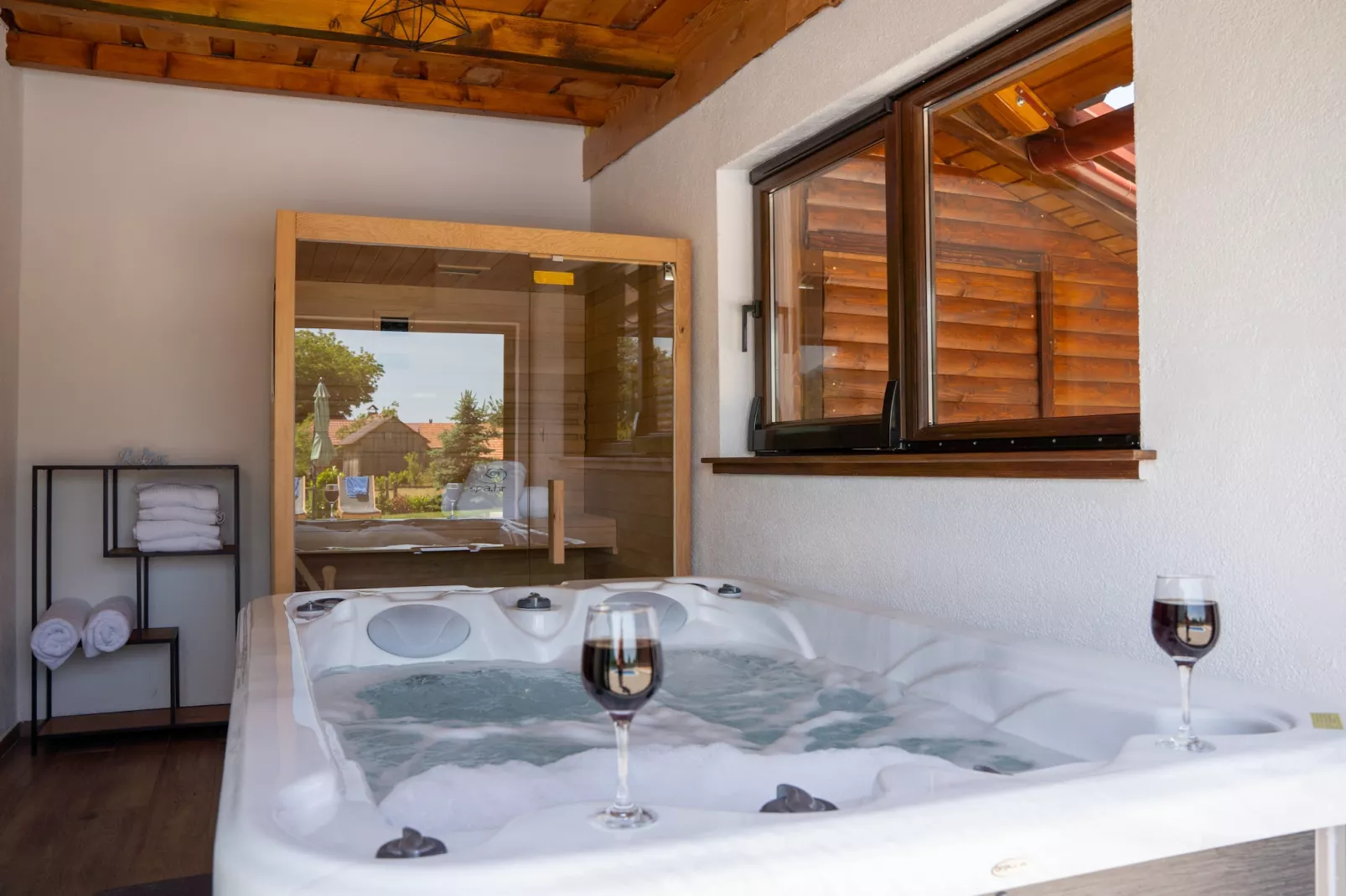 Villa Brusiana with covered heated pool-équipements