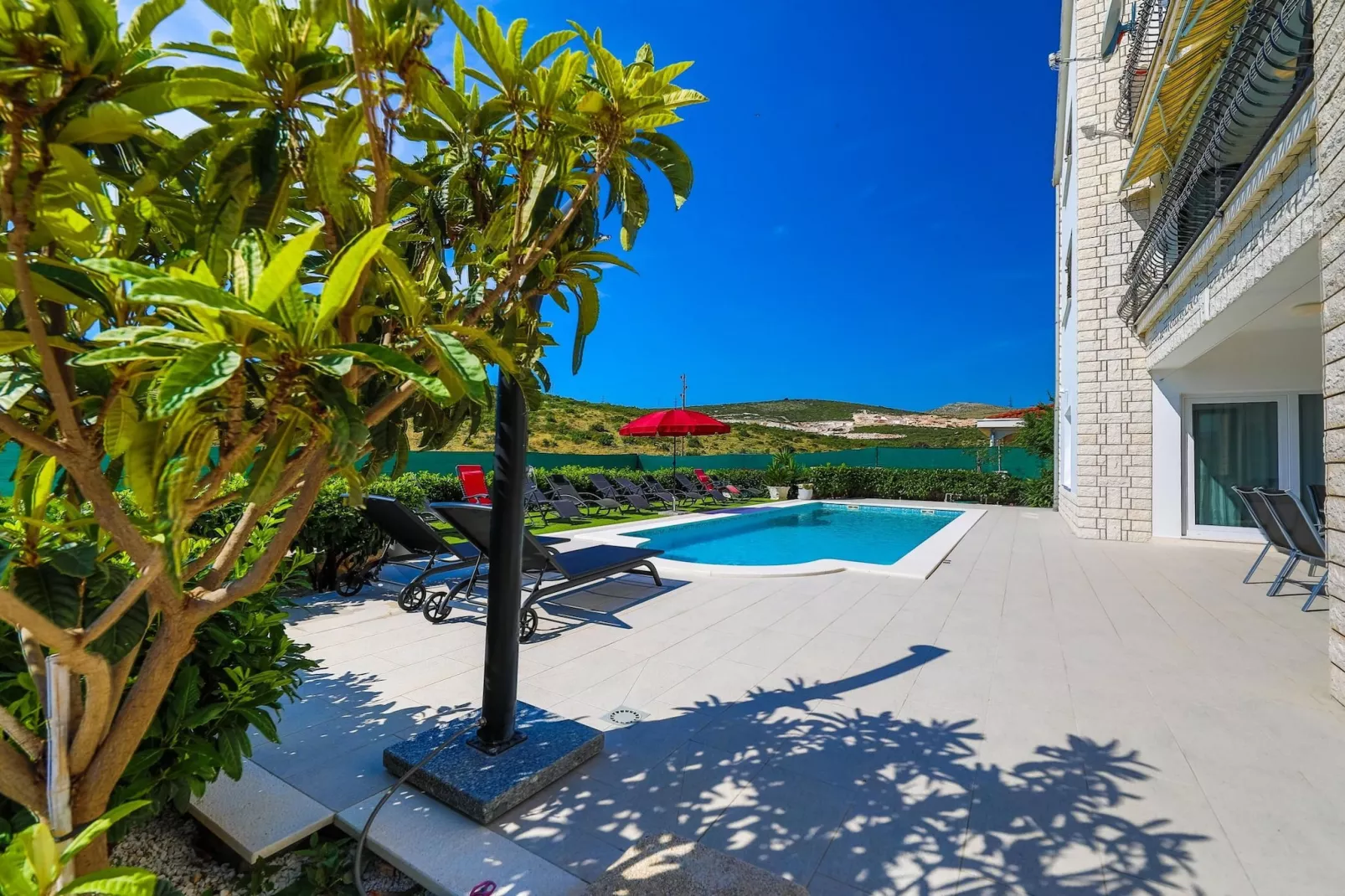 Scenic Elegant Trogir Villa with Pool - Five Bedroom Villa-Im Freien