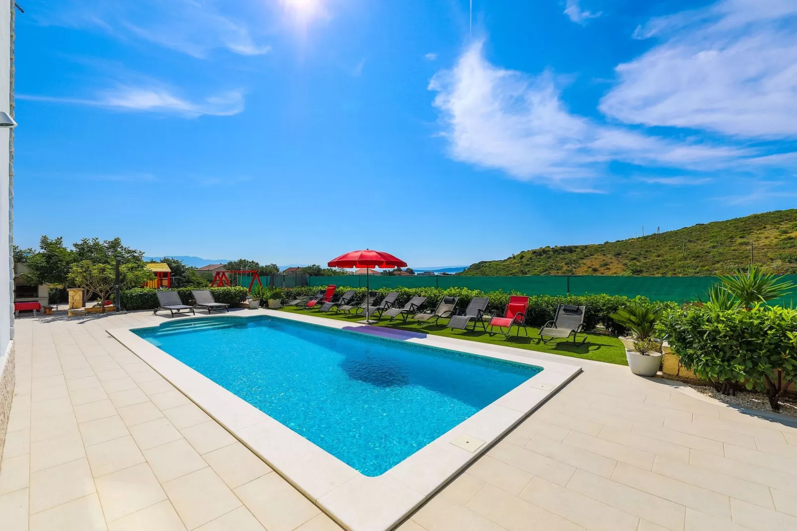 Scenic Elegant Trogir Villa with Pool - Five Bedroom Villa-Schwimmbad