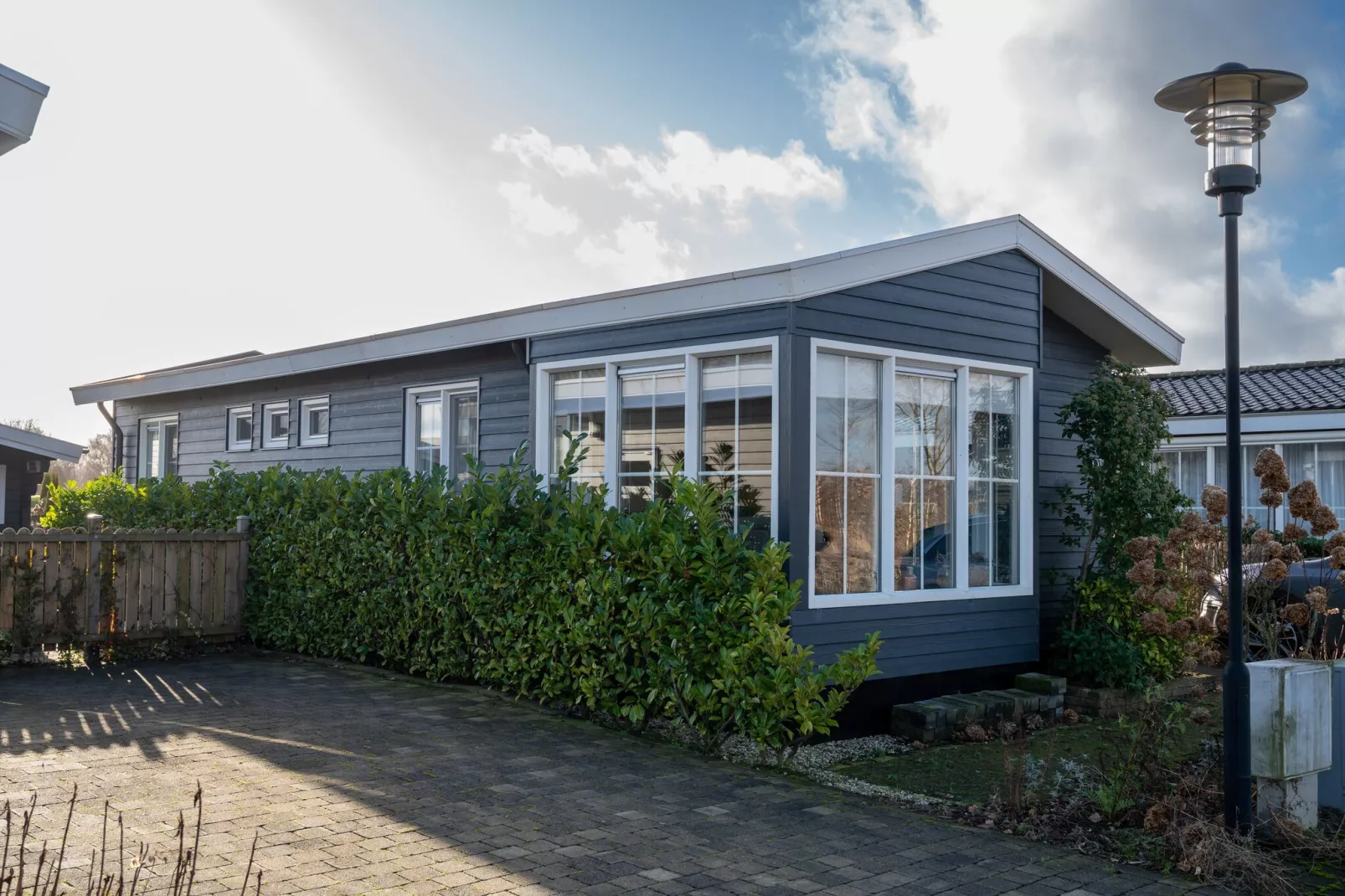 Chalet Resort Venetie Giethoorn-Exterior winter