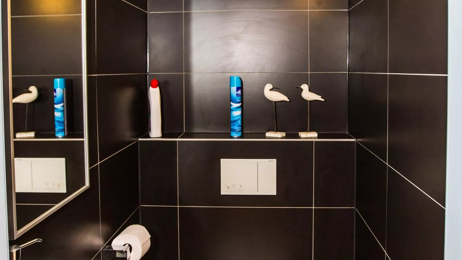 Michelangelo - 0605-Bathroom