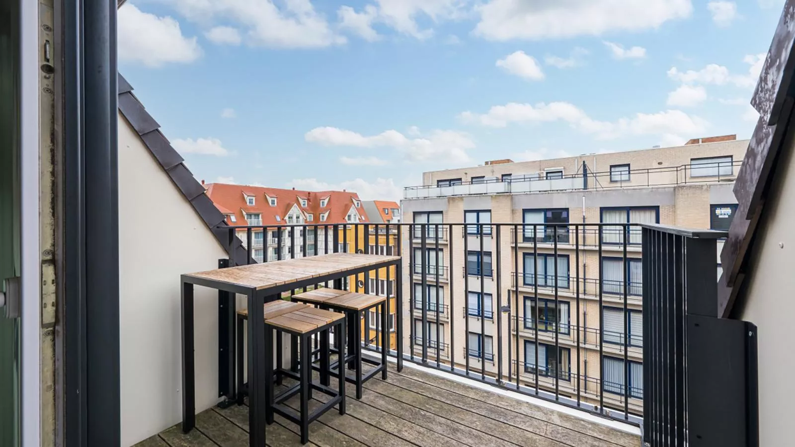 Verdi - 0402 + box 69 (Casino Parking)