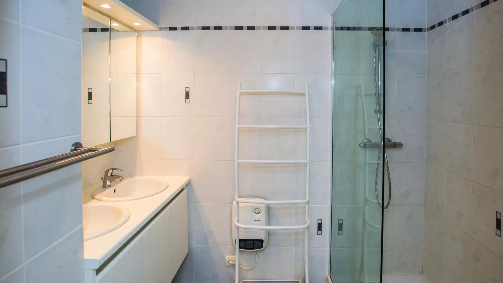 Libretto - 0602 + box 9-Badezimmer