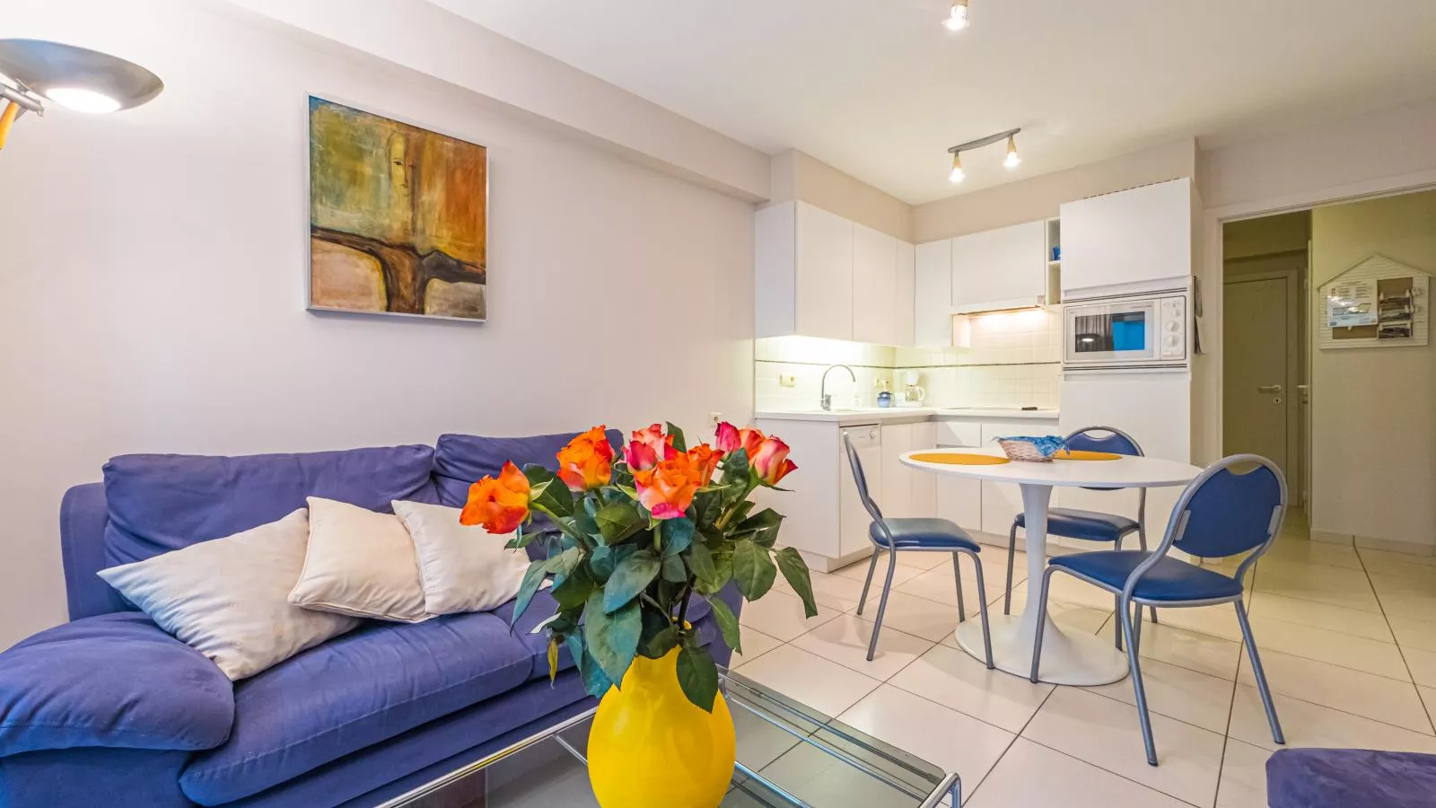 Mathilde - 0402-Living room