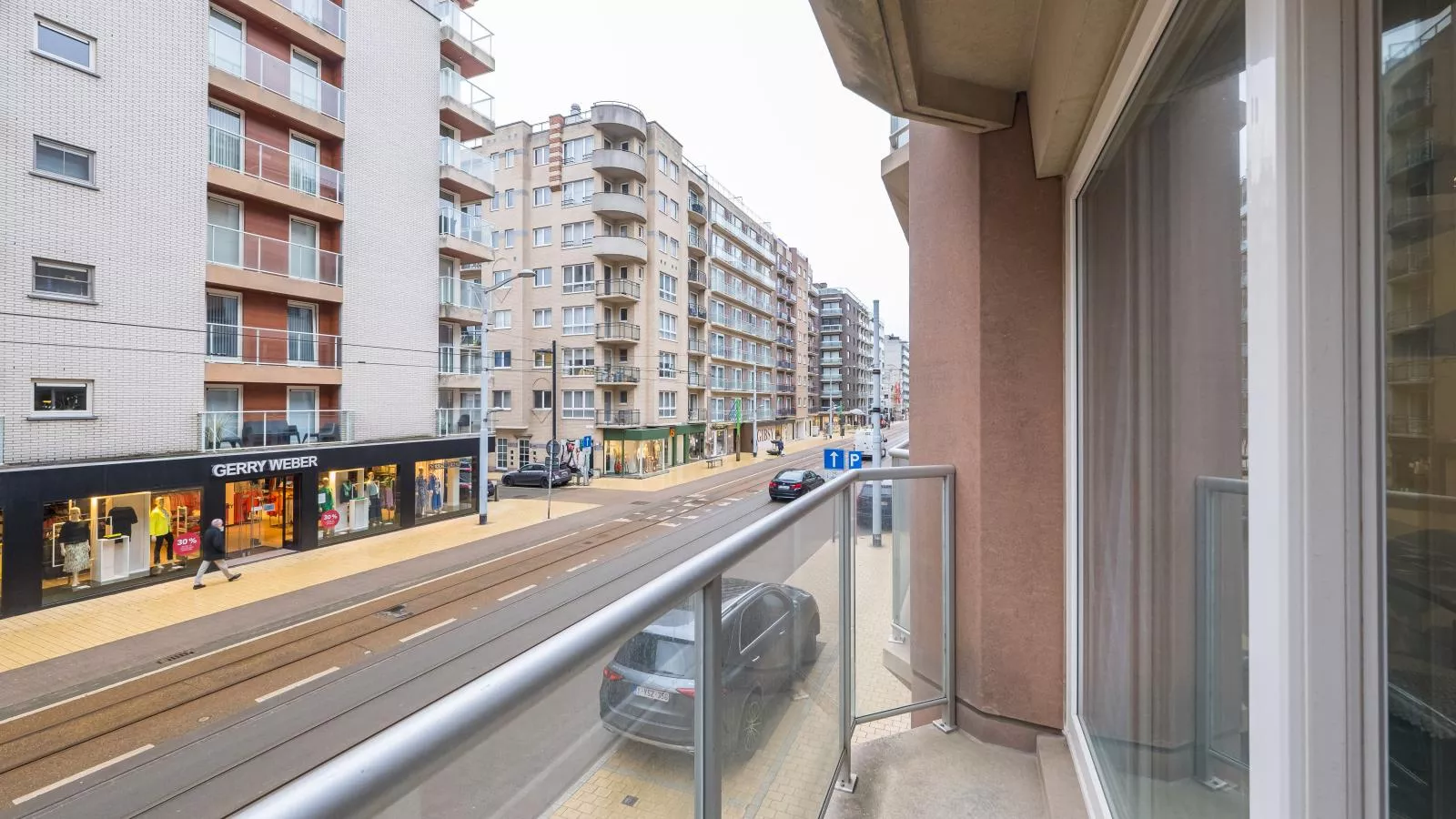 De Ra - 0101 + park. 45 (Antigua)-Terrace balcony