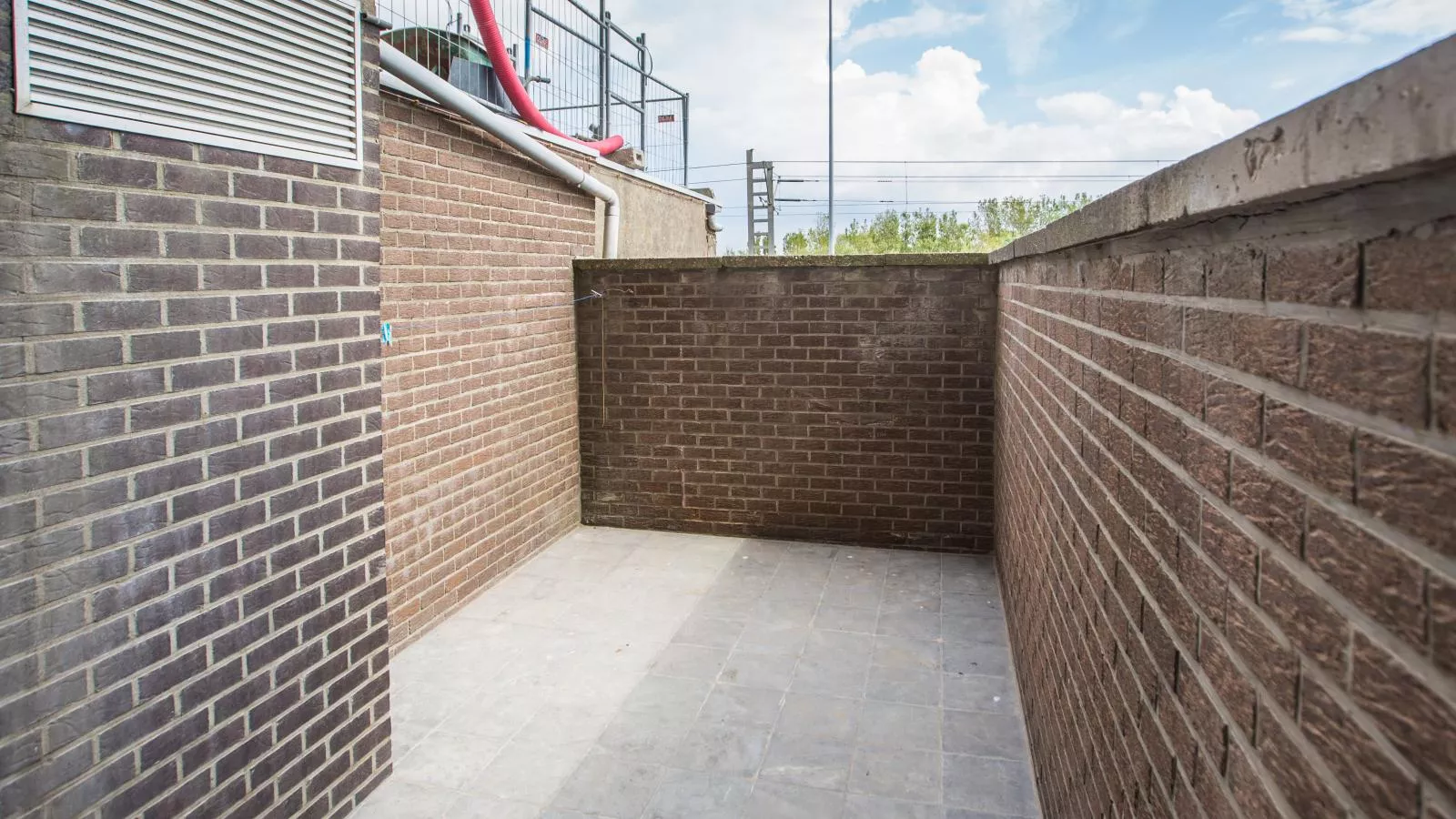 Concorde - 0004 -Terrace balcony