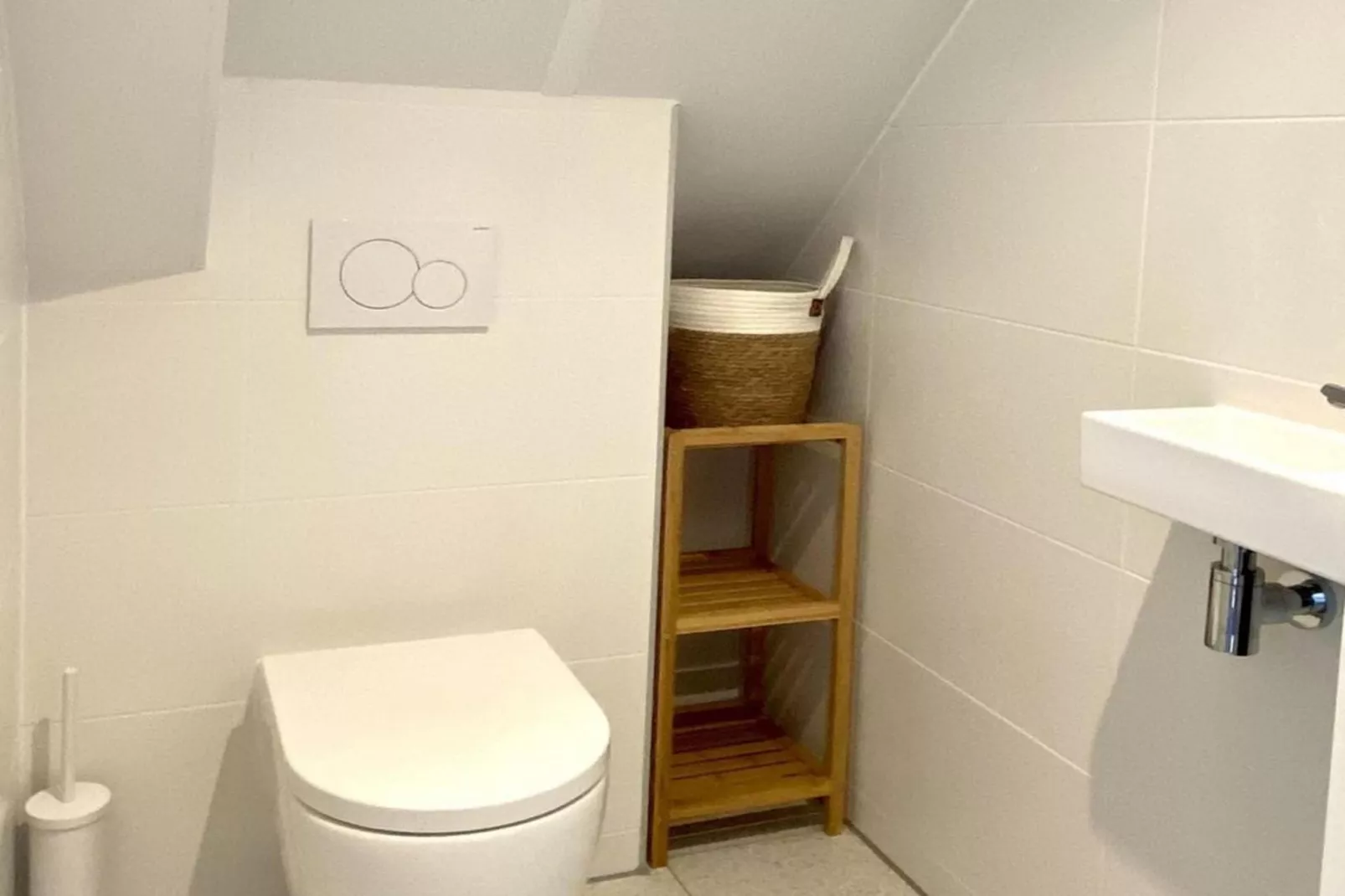 De Wielen 72-Badezimmer