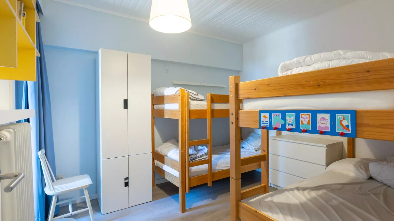 St.Raphael - 0302 + box 117-Schlafzimmer