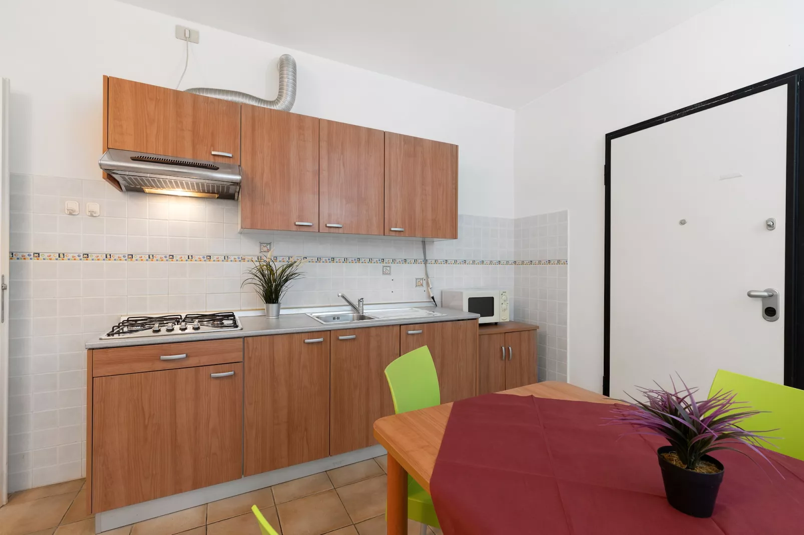 RESIDENCE PORTO LETIZIA - VILLAGE-BILOCALE 4 PAX 8226 - VGB4-Küche