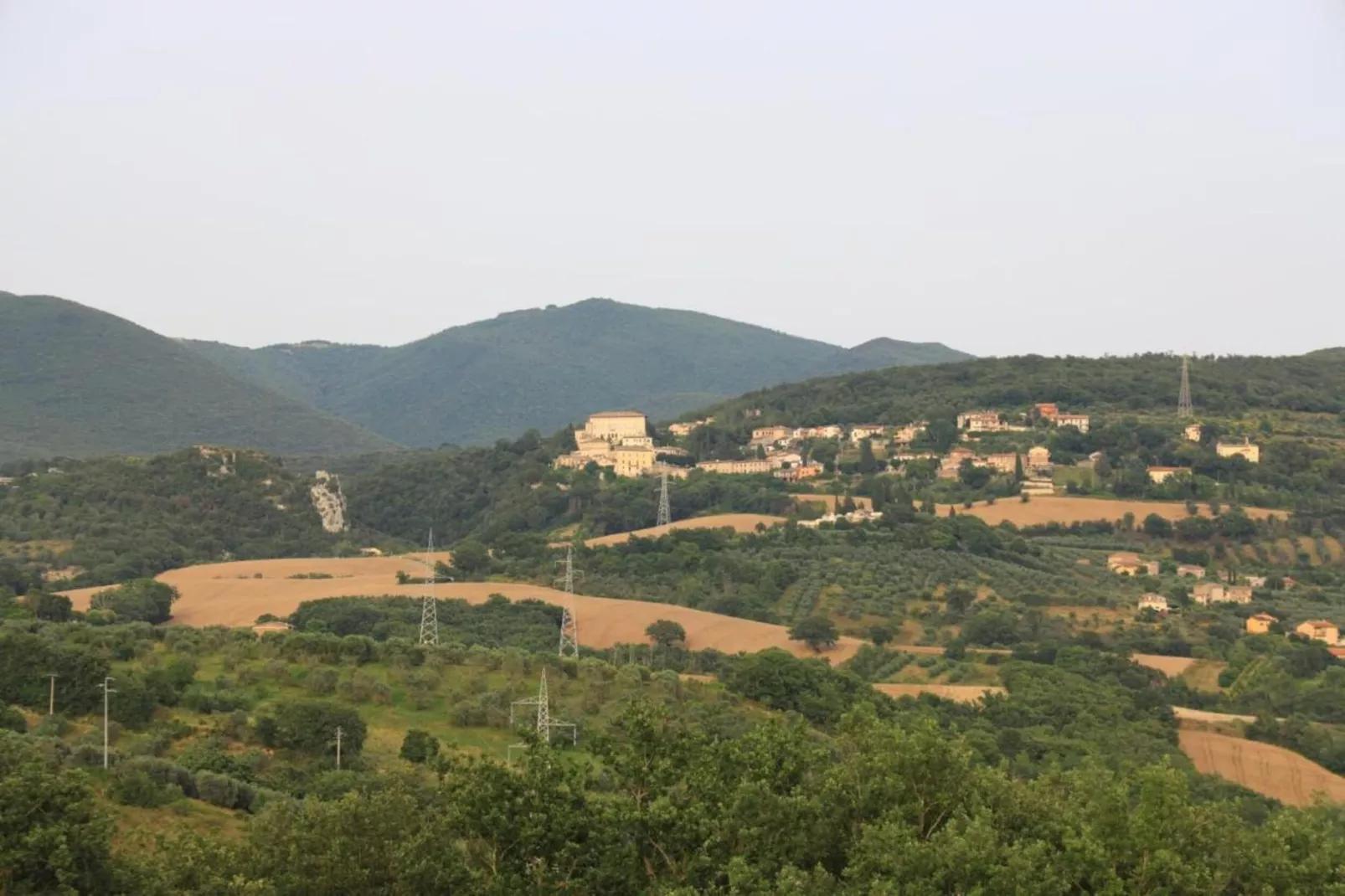 Pertinace-Gebiete Sommer 20 km