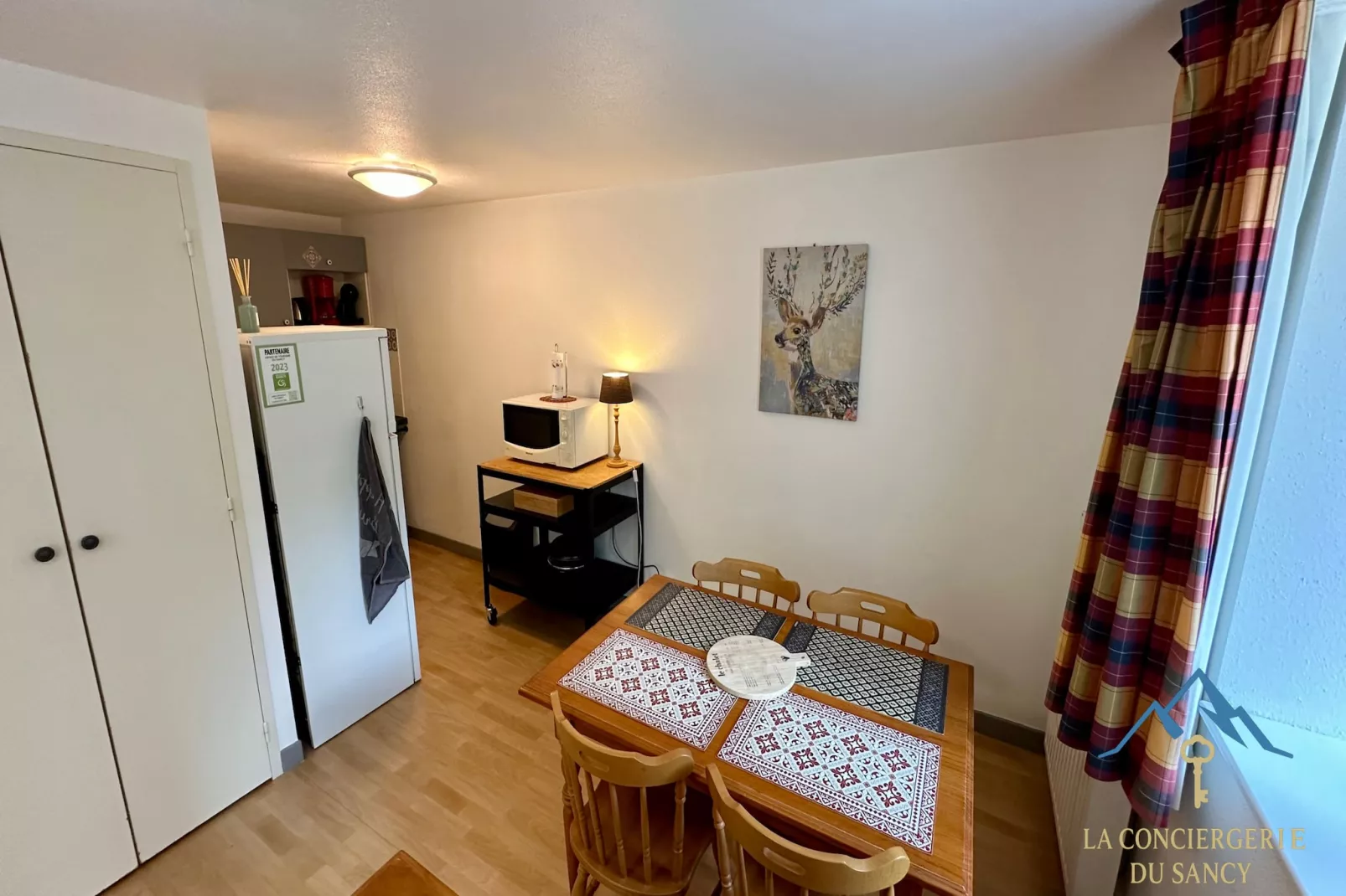 La Rive Gambetta La Bourboule 4 pers-Esszimmer