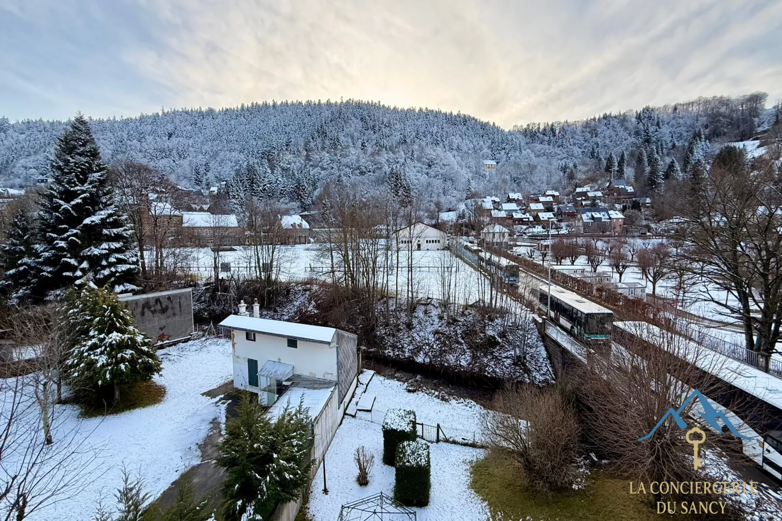 L'Abondance -Le Mont Dore 6pers - Im Freien