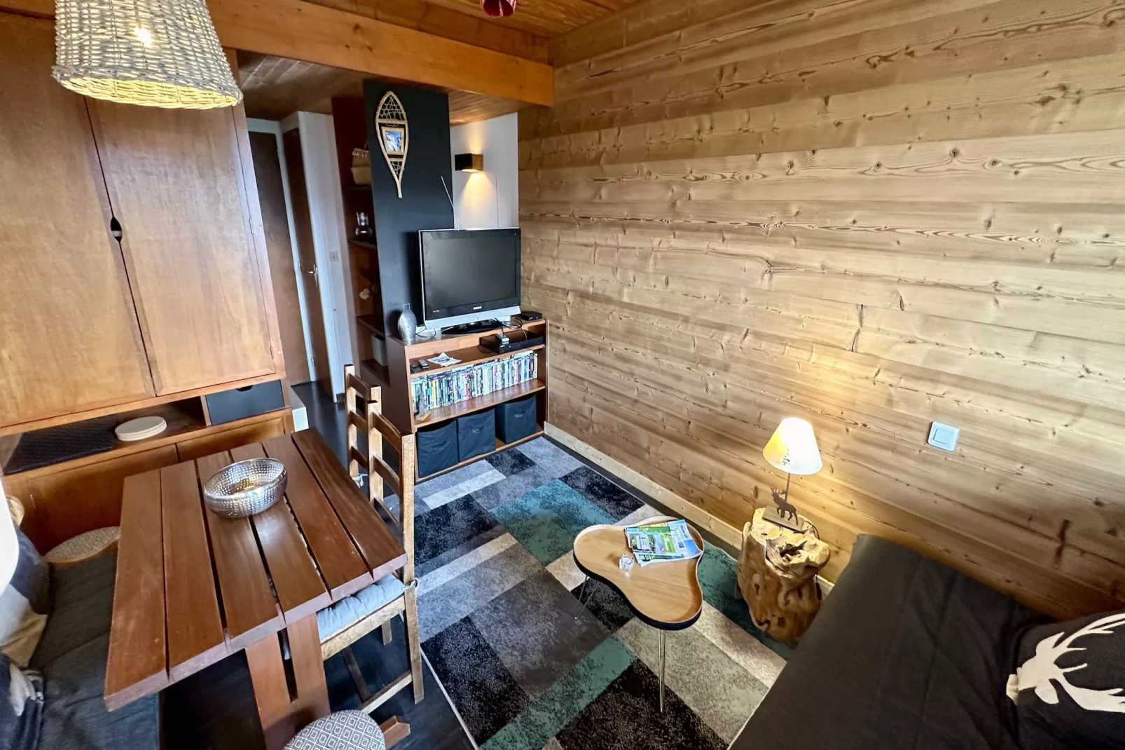 Le Joy - 10min des pistes - 5 pers - Living room