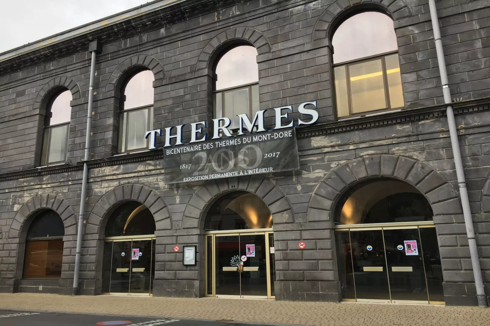 Le Buisson - 4pers Mont Dore Centre - Exterior in summer