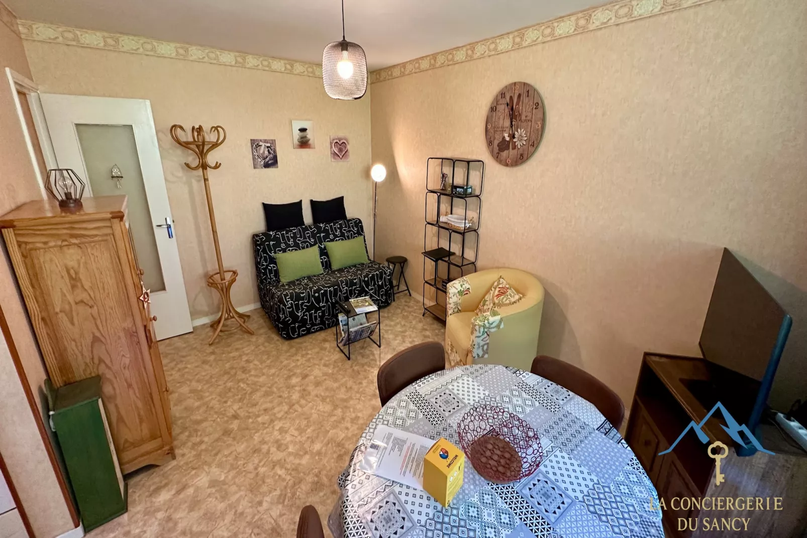 Le Pradet A 781 - Mont Dore 4 pers-Salle à manger