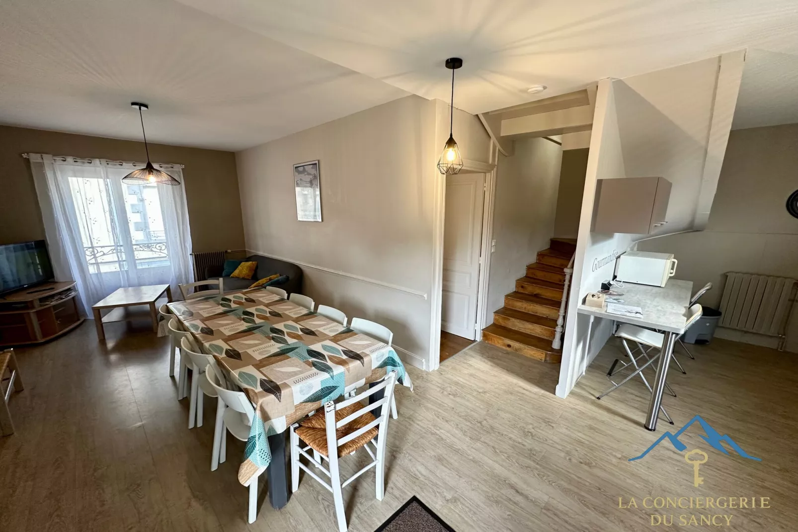 Villa Michel Le Mont Dore 10pers - Esszimmer