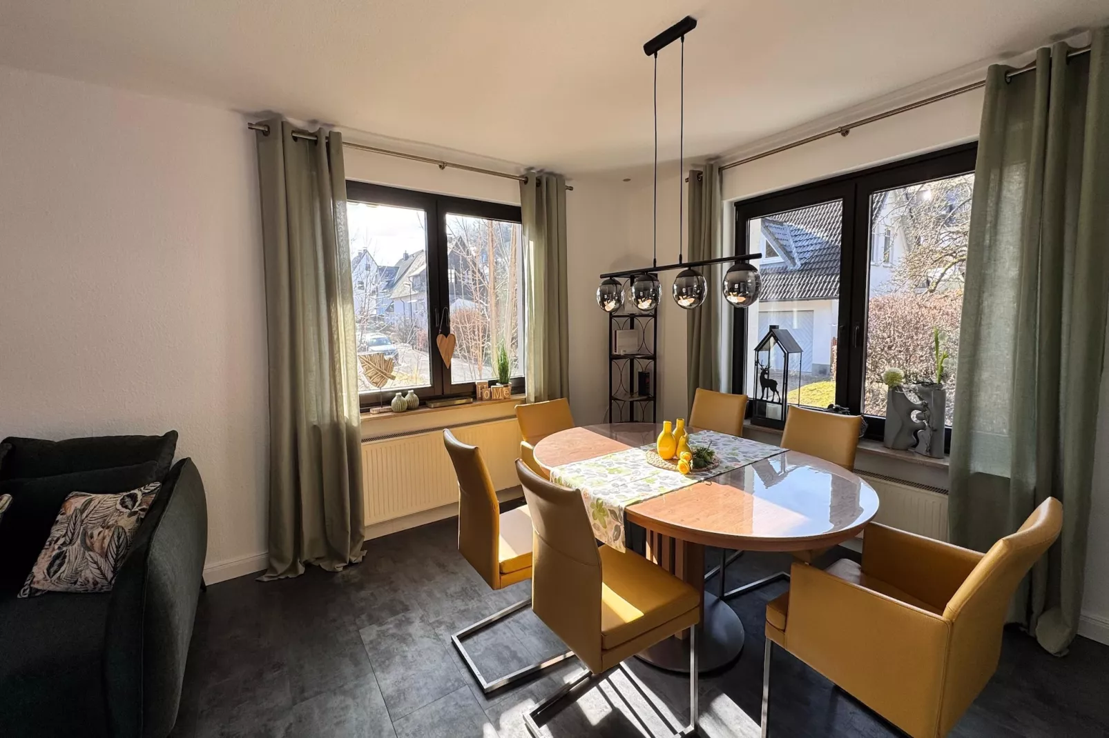 Friedas Ferienhaus Olsberg-Esszimmer