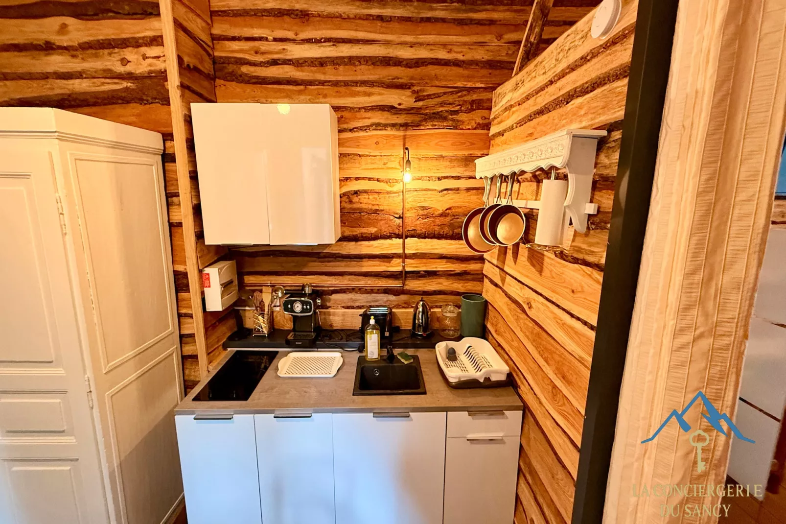 La Cabane des Sources Le Mont Dore 2pers-Cuisine