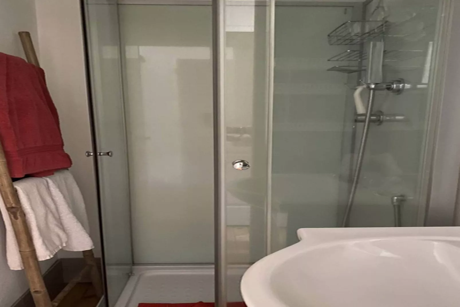 L´Aubrac - Le Mont Dore 2pers - Badezimmer