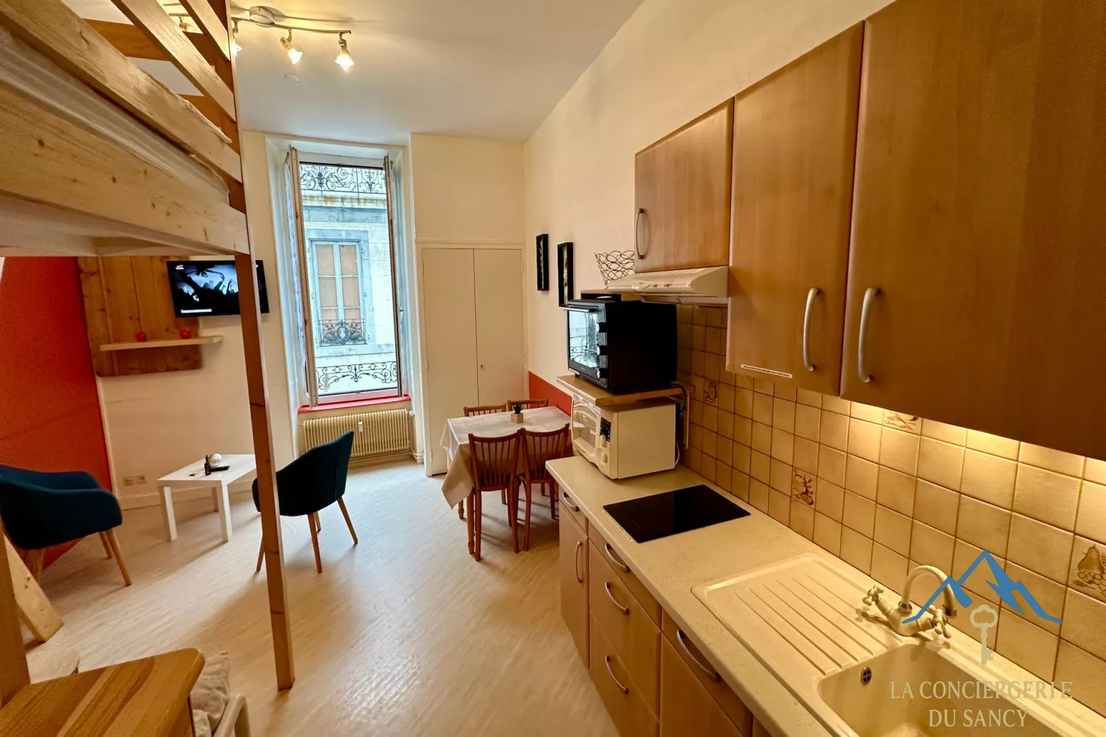 Les Ambassadeurs 106 La Bourboule 2/4pers - Küche