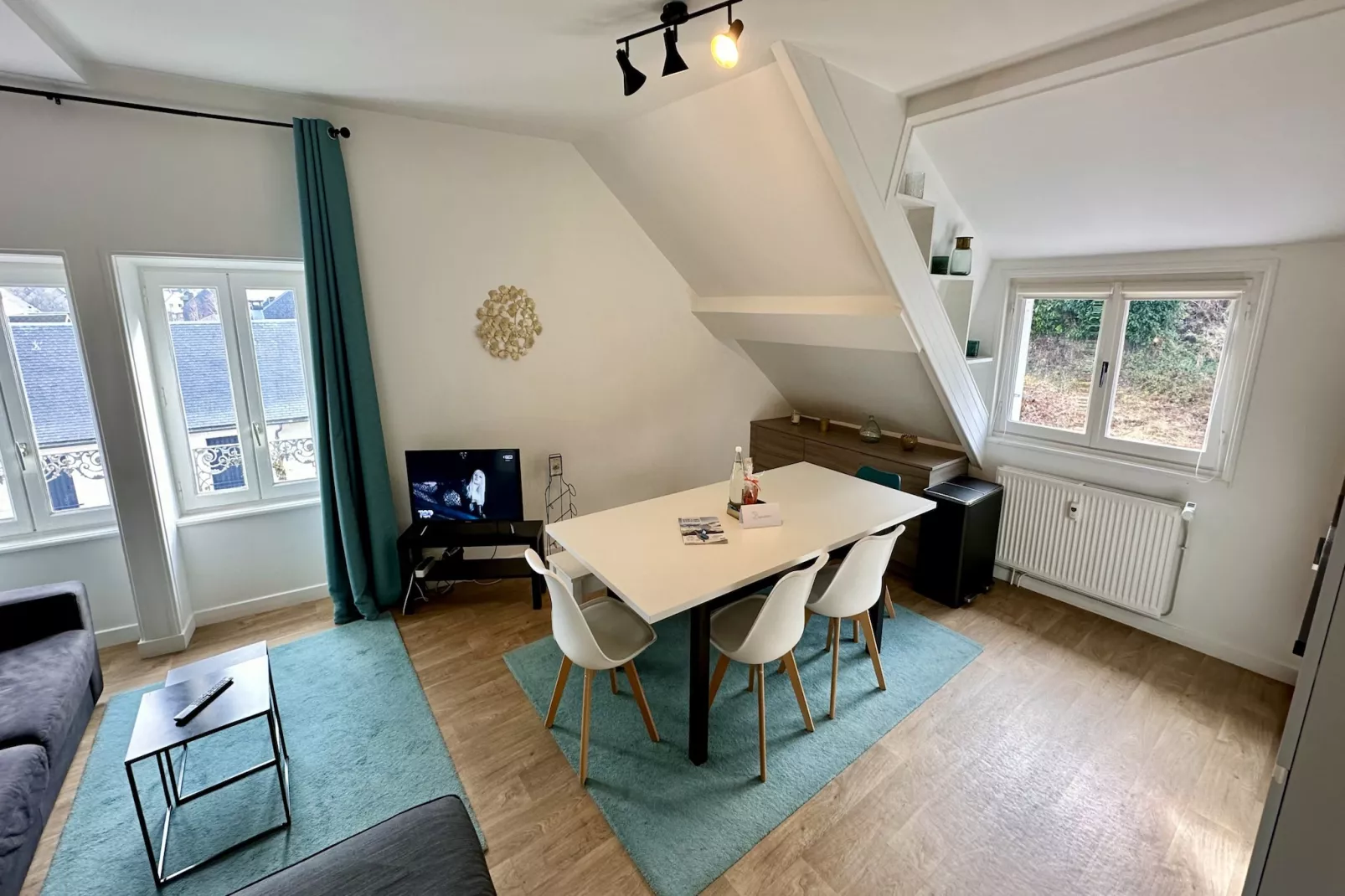 Villa Pax 4 - La Bourboule 6pers-Salle à manger