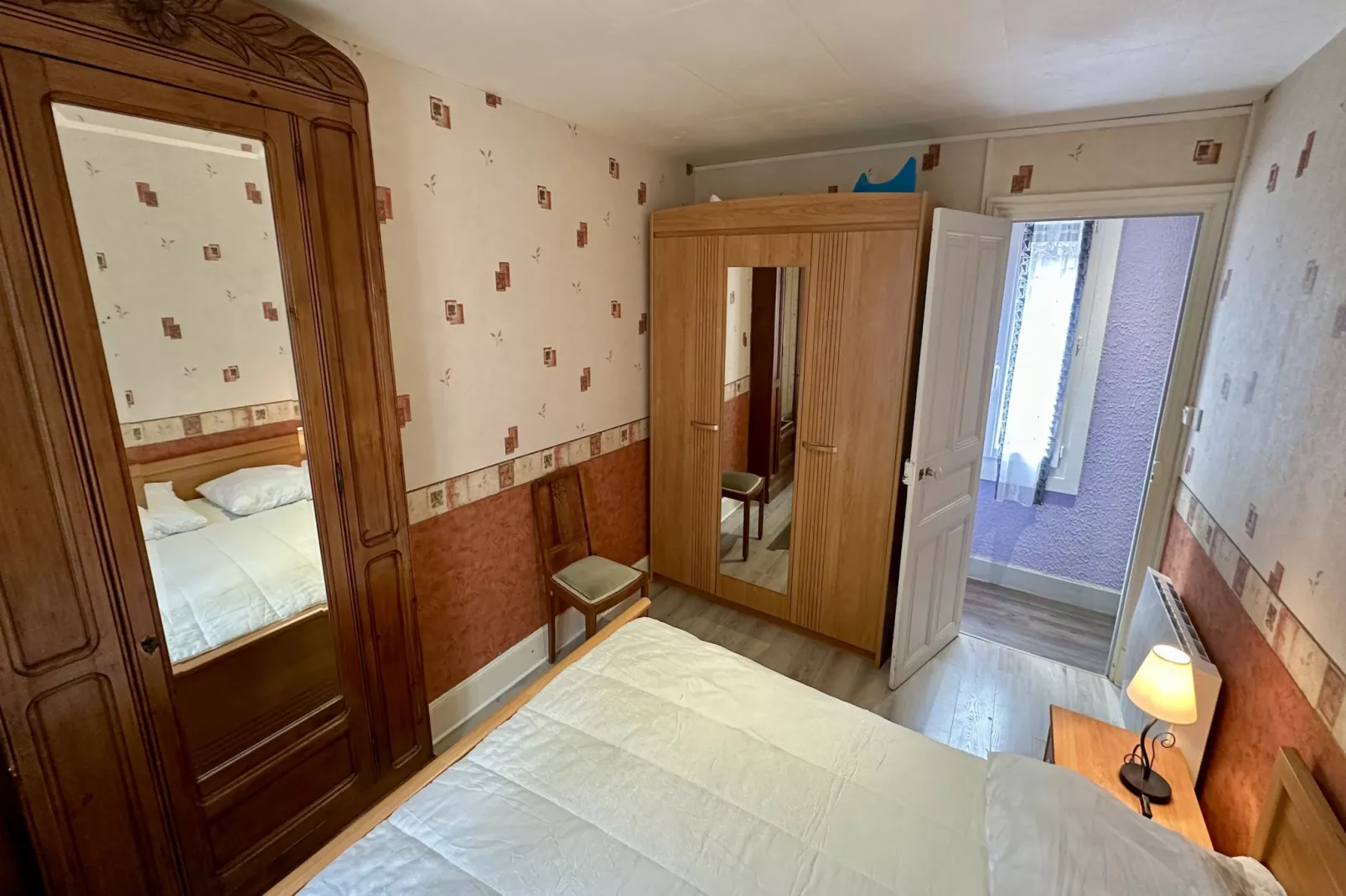 Les Myrtilles Le Mont Dore 6pers-Bedroom