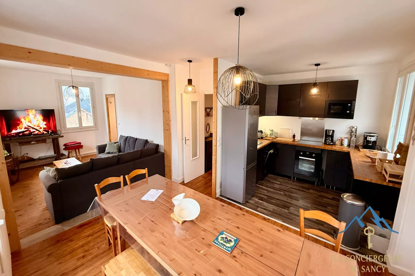 Le Mont Dole Duplex 11 pers - Cuisine