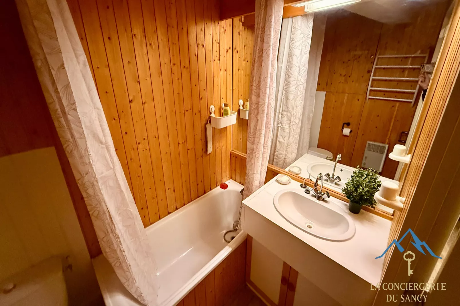L'Oise 209 Le Mont Dore 6pers - Salle de bain