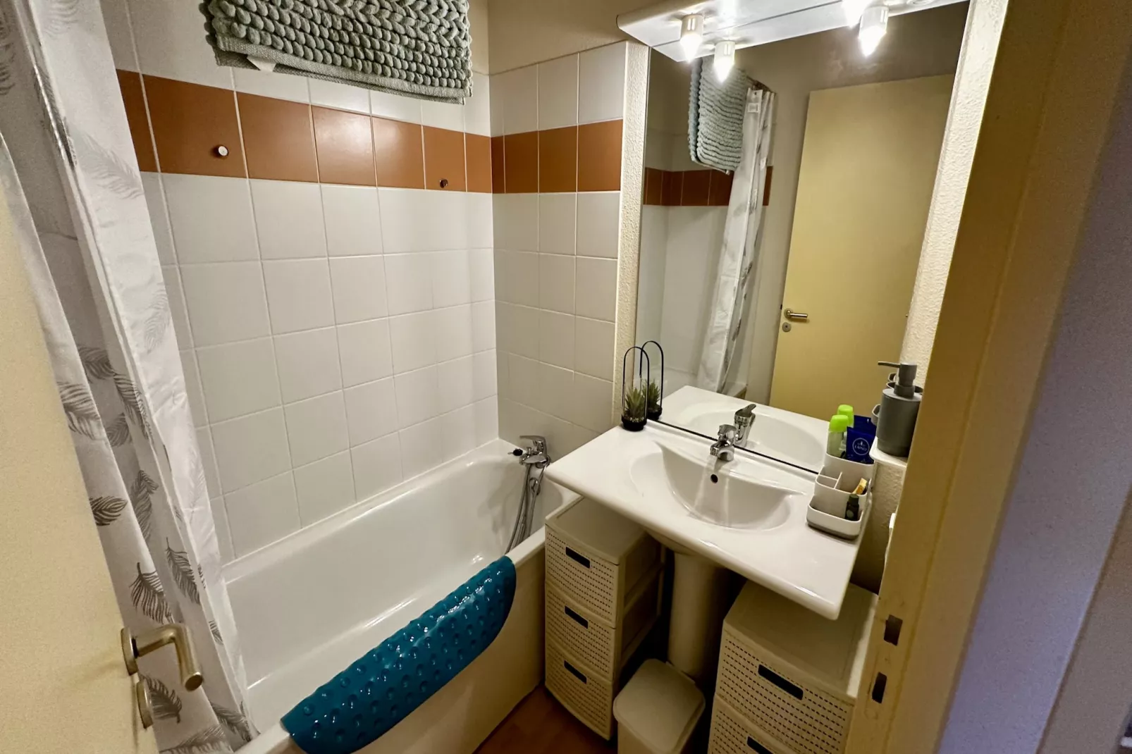 So' Amandine - La Bourboule-Badezimmer