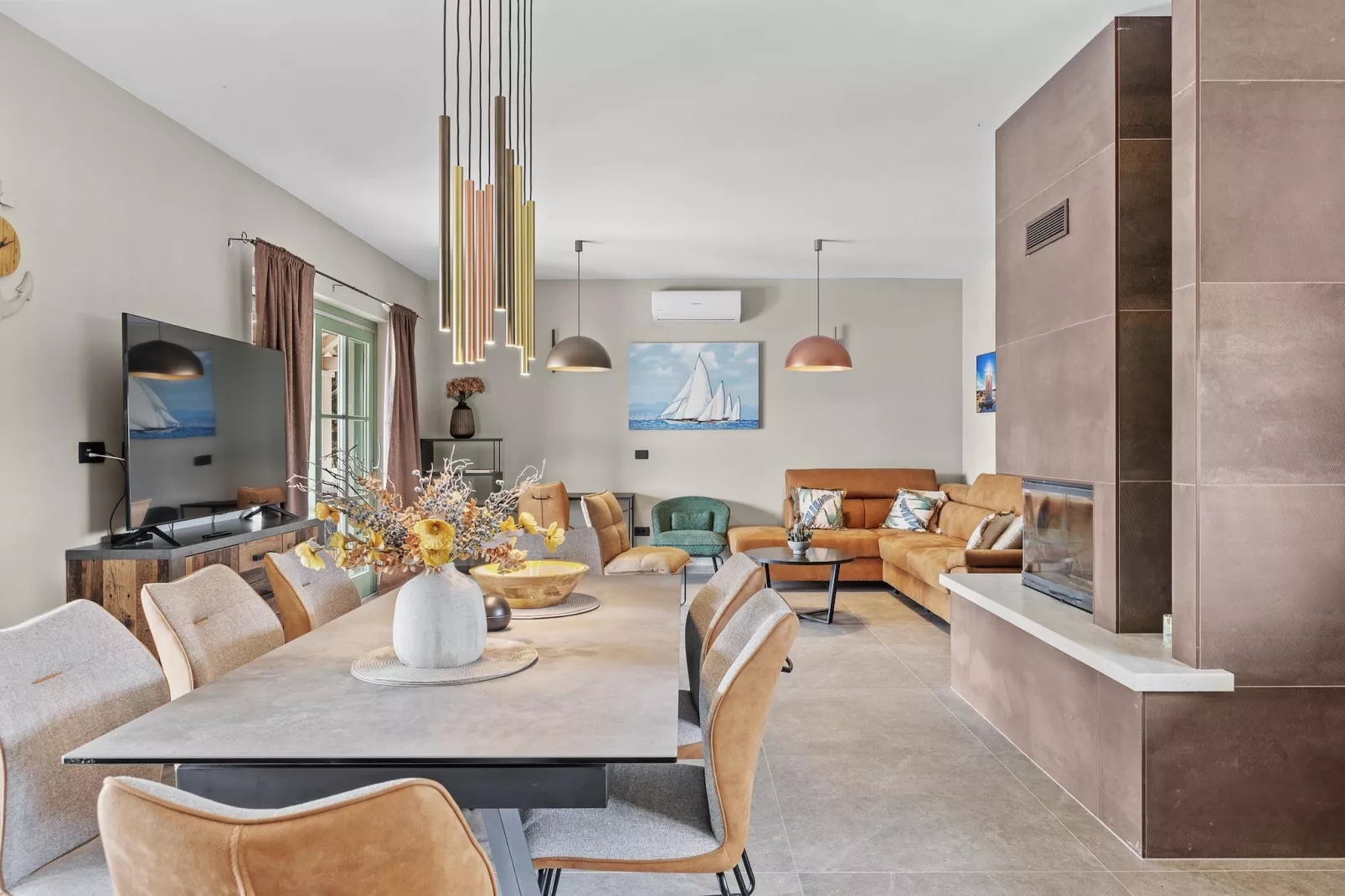 Villa Lunistra-Esszimmer