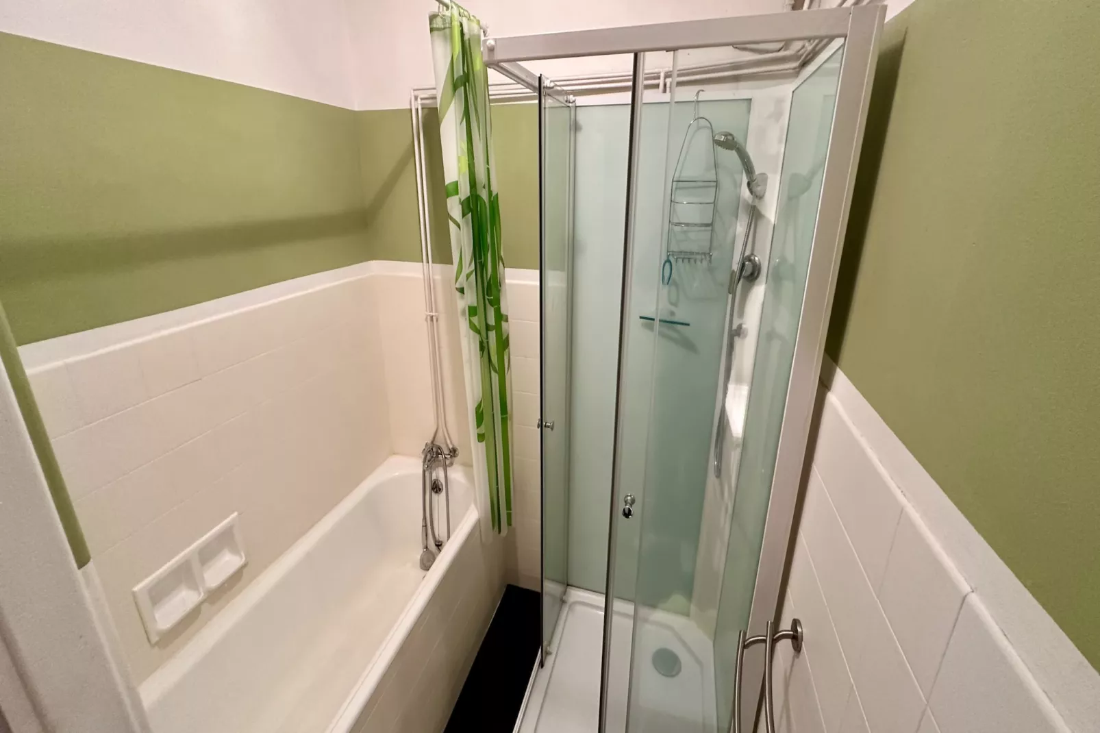 Le Sarciron 111 Le Mont Dore 2/4 pers - Badezimmer