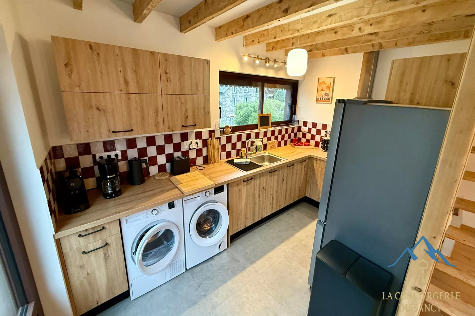 La Cascada Le Mont Dore-Kitchen