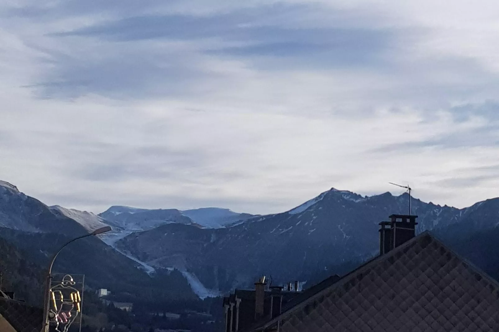 Le Buisson - 4pers Mont Dore Centre - View in summer