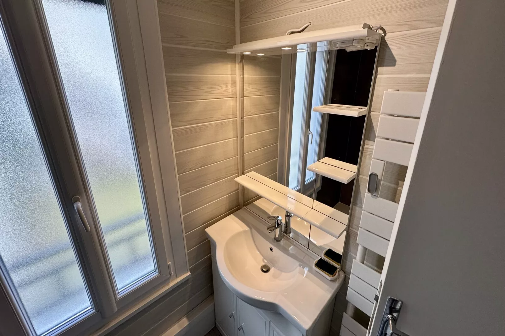 Les Myrtilles Le Mont Dore 6pers-Bathroom