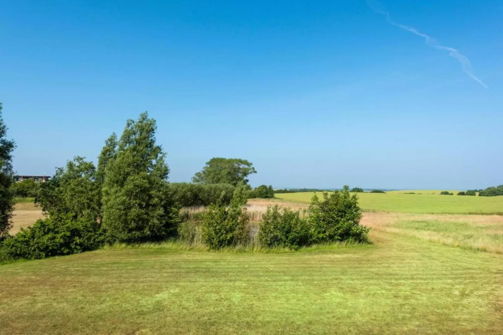 Rugen Manor Junior Suite-Gebiete Sommer 1 km