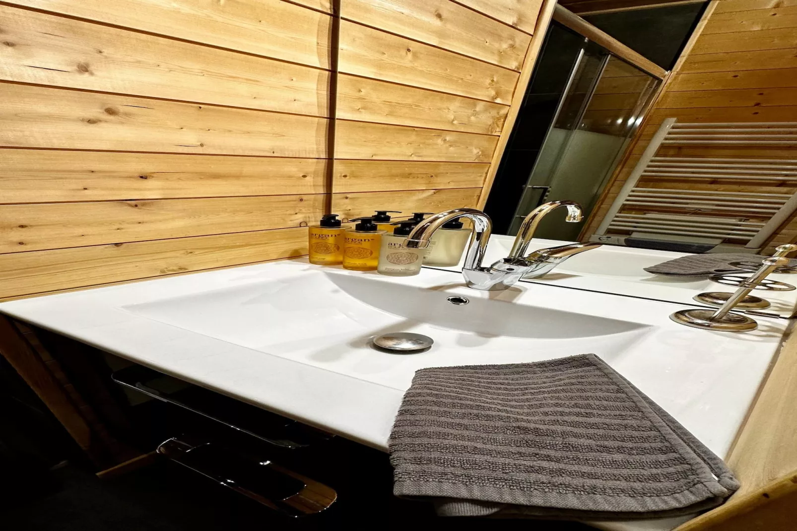 Chalet Le Salers - Mont Dore 10pers - Salle de bain