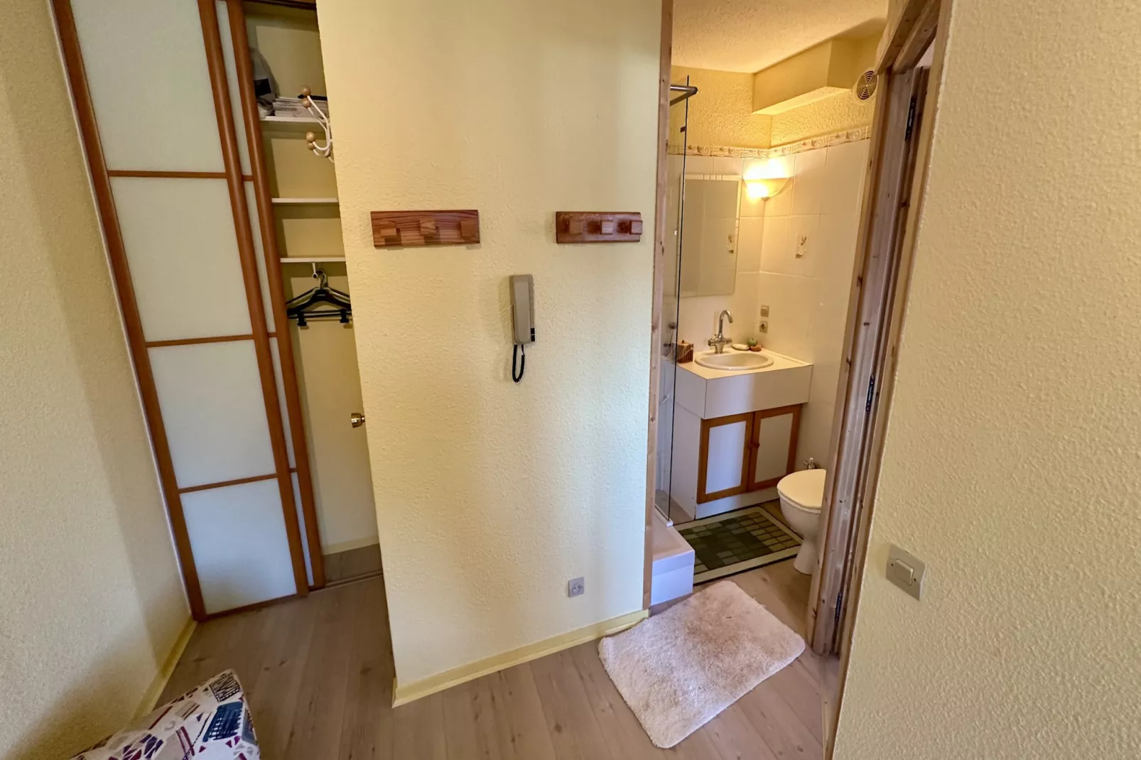 L'Oise 405 - Le Mont Dore 6pers - Badezimmer