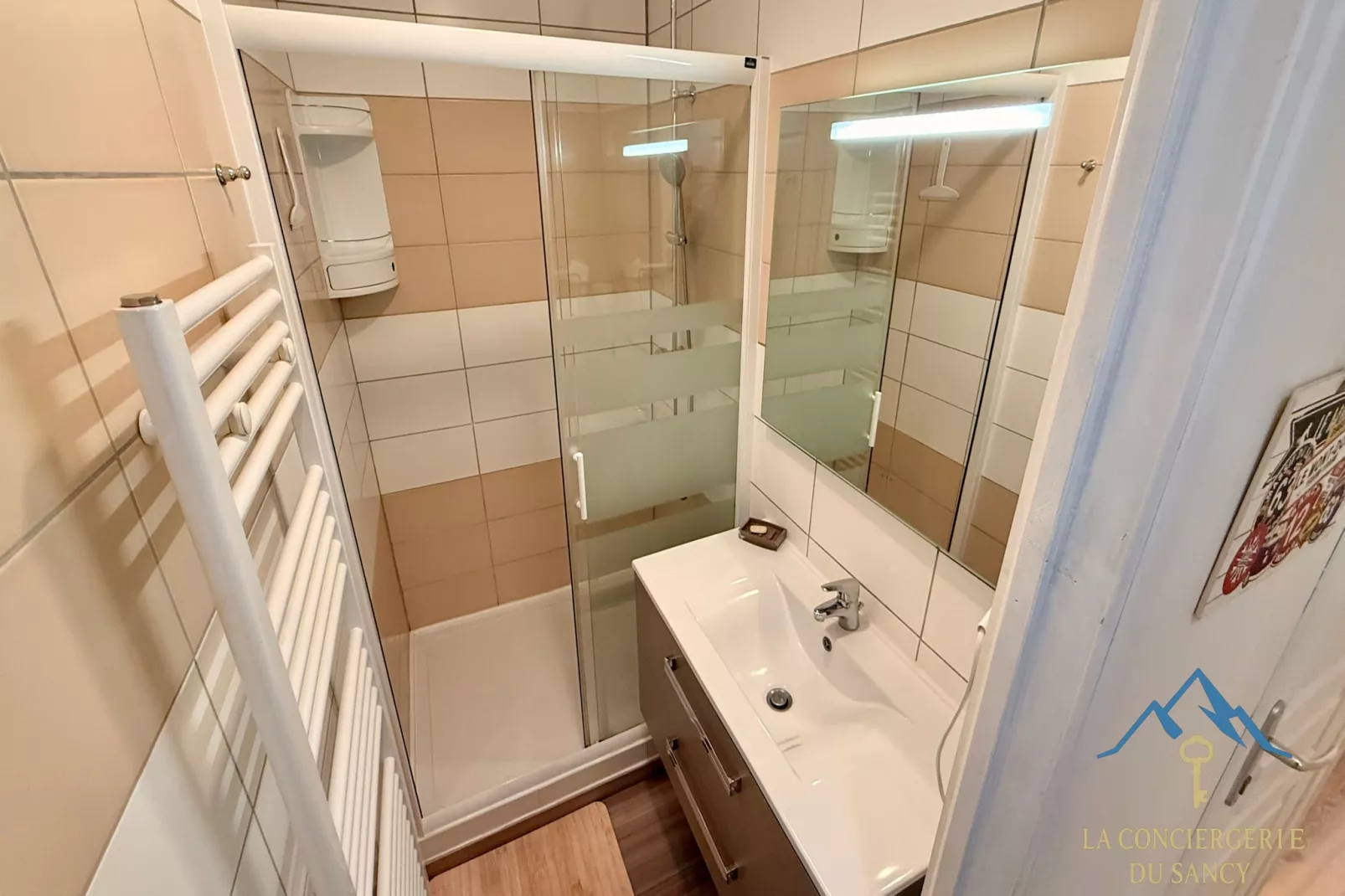 Le Capucine 4 Le Mont Dore 4/6 pers - Badezimmer