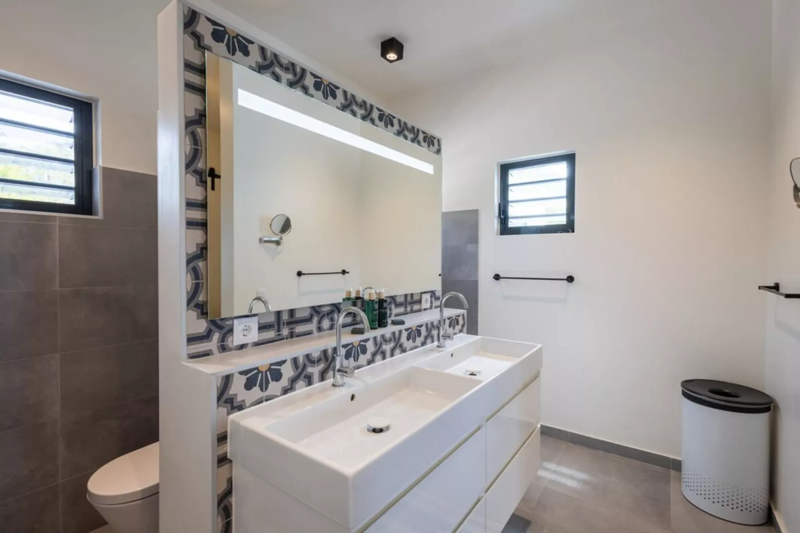 Holidays | 531-Salle de bain