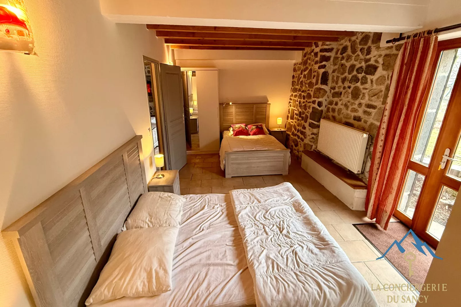 La Grange BOREL 12 pers Murat Le Quaire - Chambre