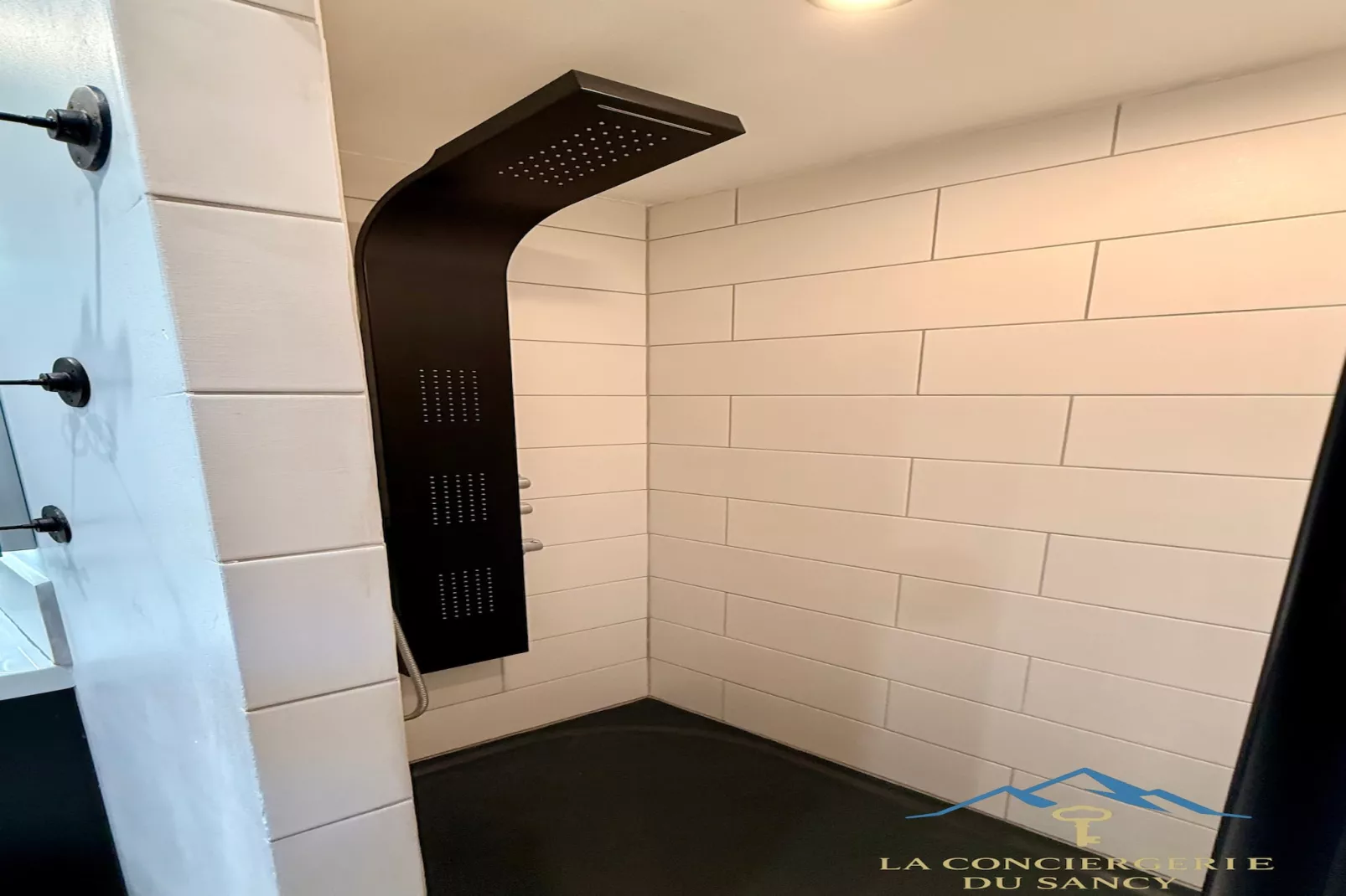 Les Soldanelles Le Mont Dore 12 pers - Badezimmer