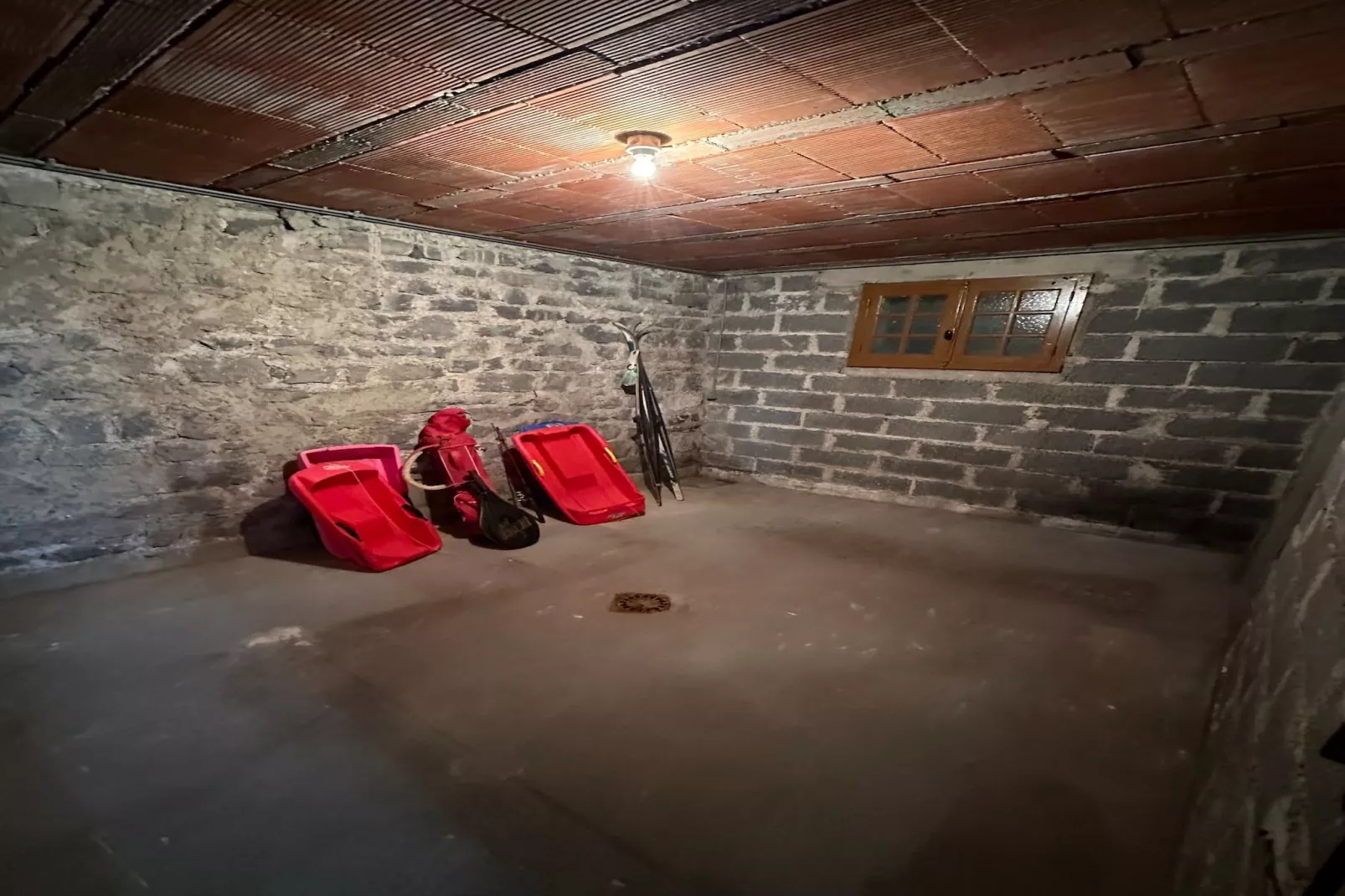Villa Janchrisma - MontDore - 11pers - Installations du parc