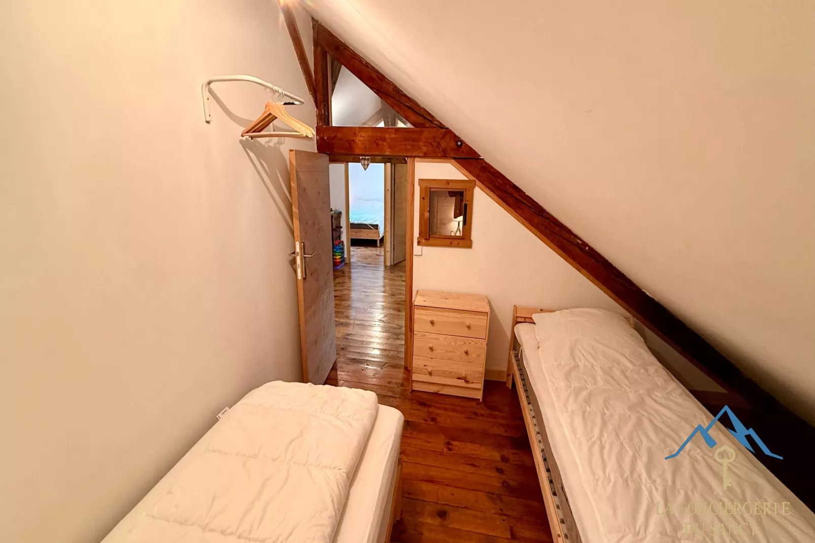 Le Mont Dole Duplex 11 pers - Chambre