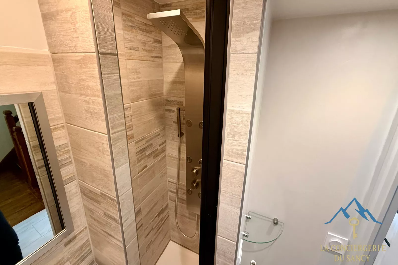 Les Soldanelles Le Mont Dore 12 pers - Badezimmer