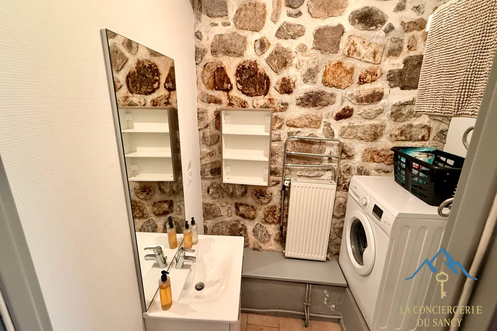 La Grange BOREL 12 pers Murat Le Quaire - Salle de bain