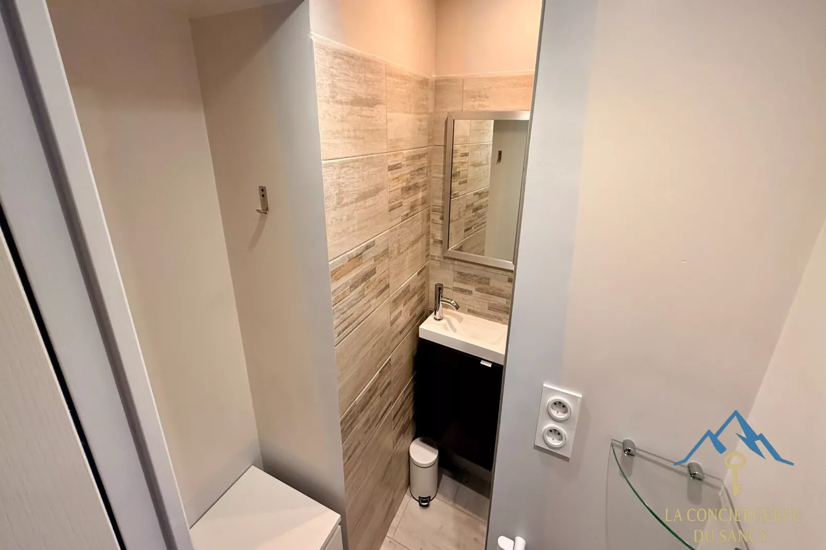 Les Soldanelles Le Mont Dore 12 pers - Badezimmer