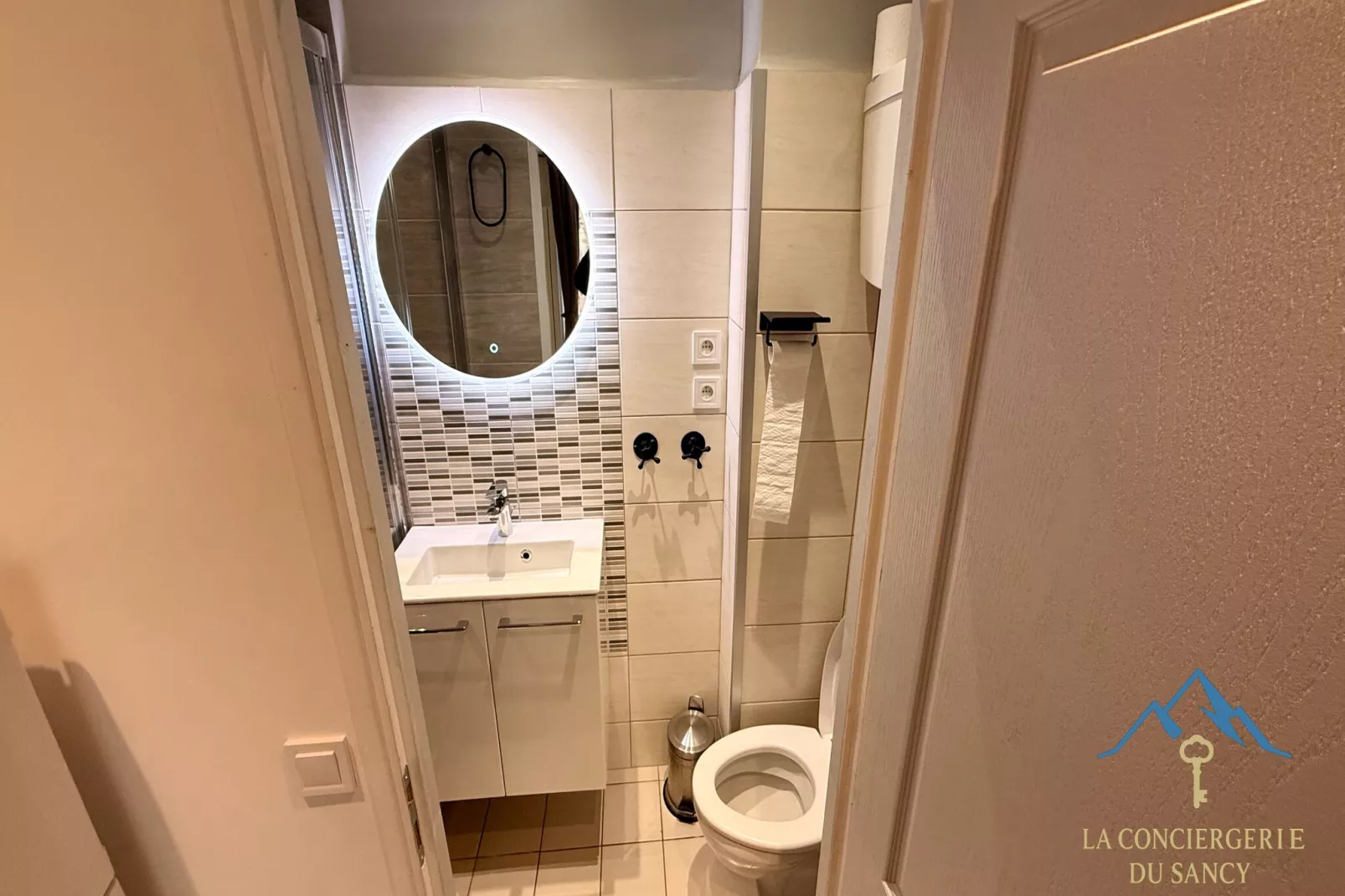 Les Soldanelles Le Mont Dore 12 pers - Badezimmer