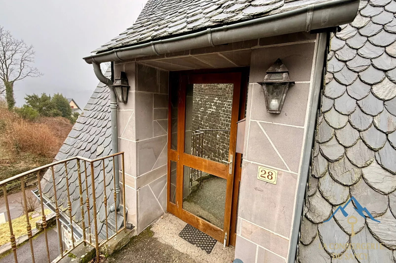 La Grange BOREL 12 pers Murat Le Quaire - Extérieur