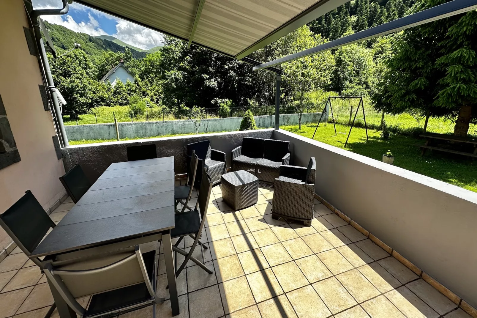L'école du Hameau - Mont Dore 9 pers - Terrasse