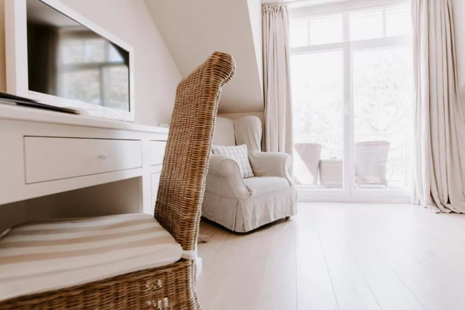 Double Room with Sea View-Schlafzimmer